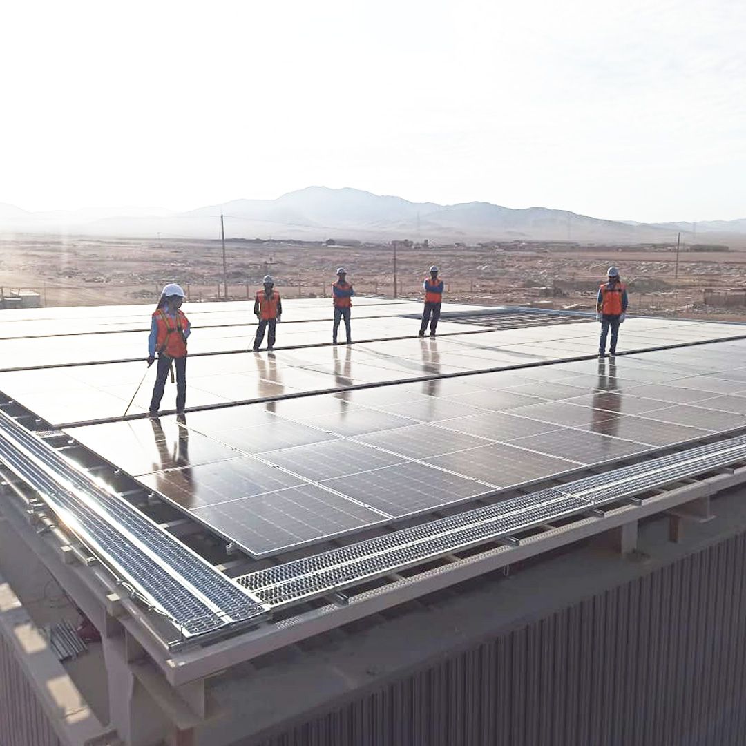 Planta industrial solar 82 kWp en segunda región - sistema fotovoltaico (SOLEI)